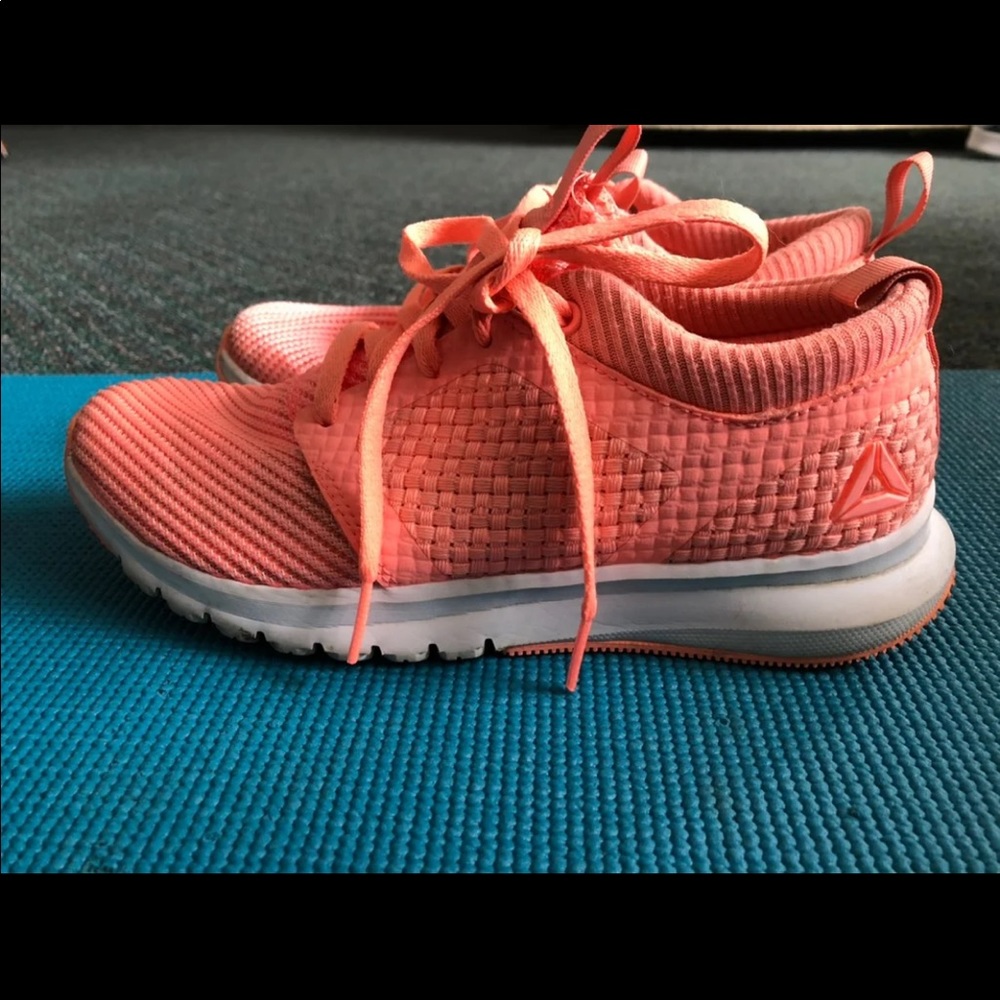Reebok tennis shoes